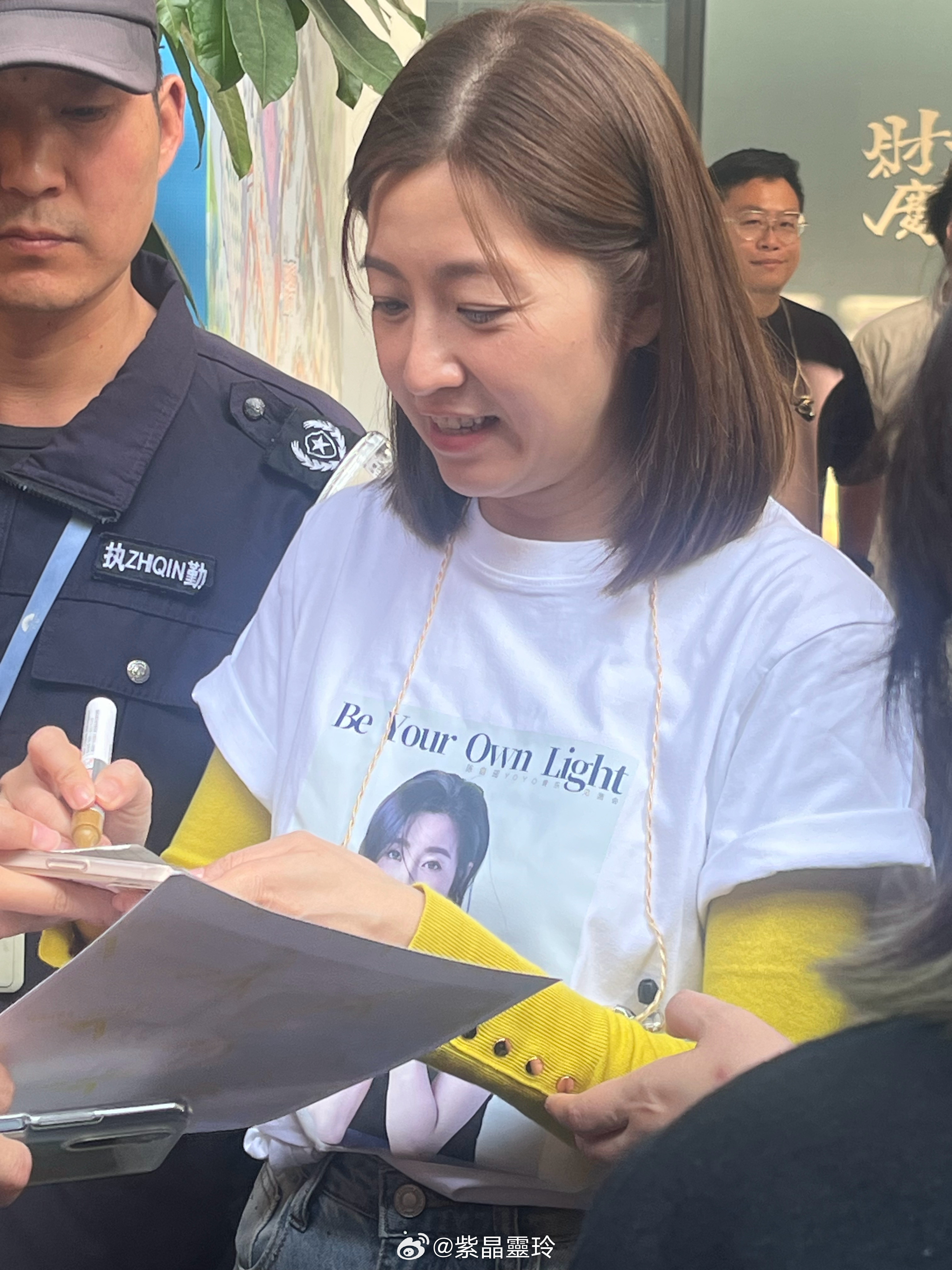 【自拍圖】《Be Your Own Light陳自瑤音樂見面會-廣州站》拜神陳自