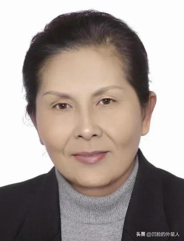 我国顶尖半导体教授李爱珍，申请中科院院士被淘汰，不料2007年，她竟然摇身一变成