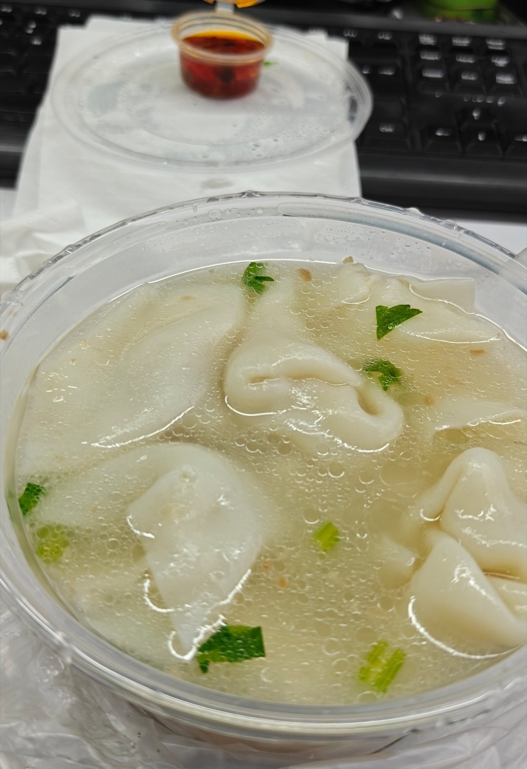 终于可以吃早餐了！今天吃馄饨我的快乐源泉