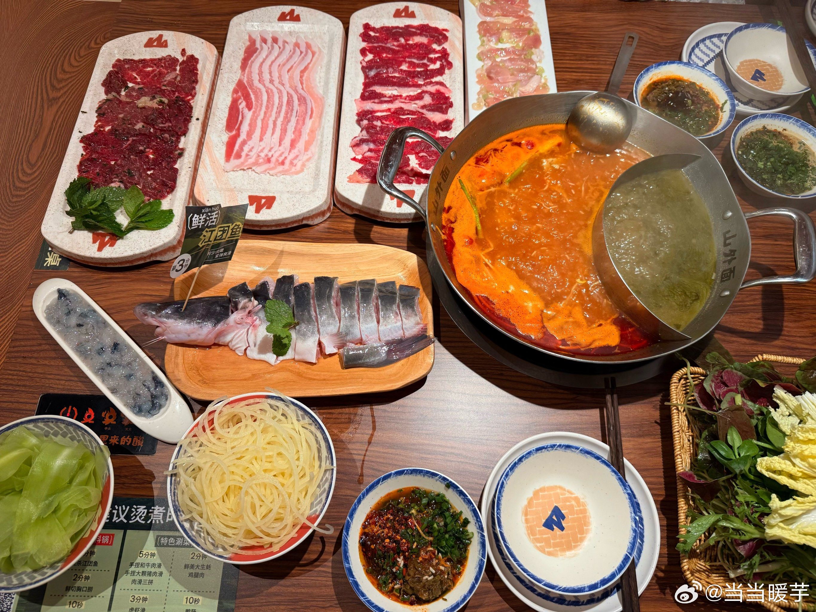 清明好食光我的清明游记春日尝鲜指南“周末把腿走断，只为这一口！运动后的最大罪恶，