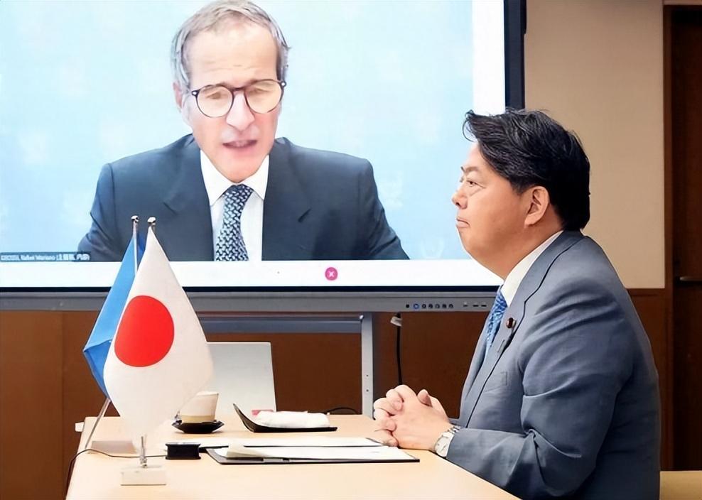 日本放下身段，对华“求和”背后阴藏着什么呢？

这几天，一则消息在网络上炸开了锅