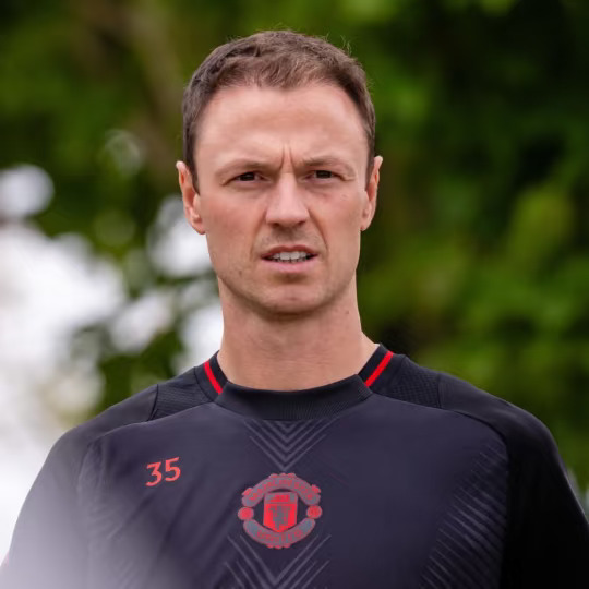 曼联今夏告别两功勋！希顿+埃文斯确认离队