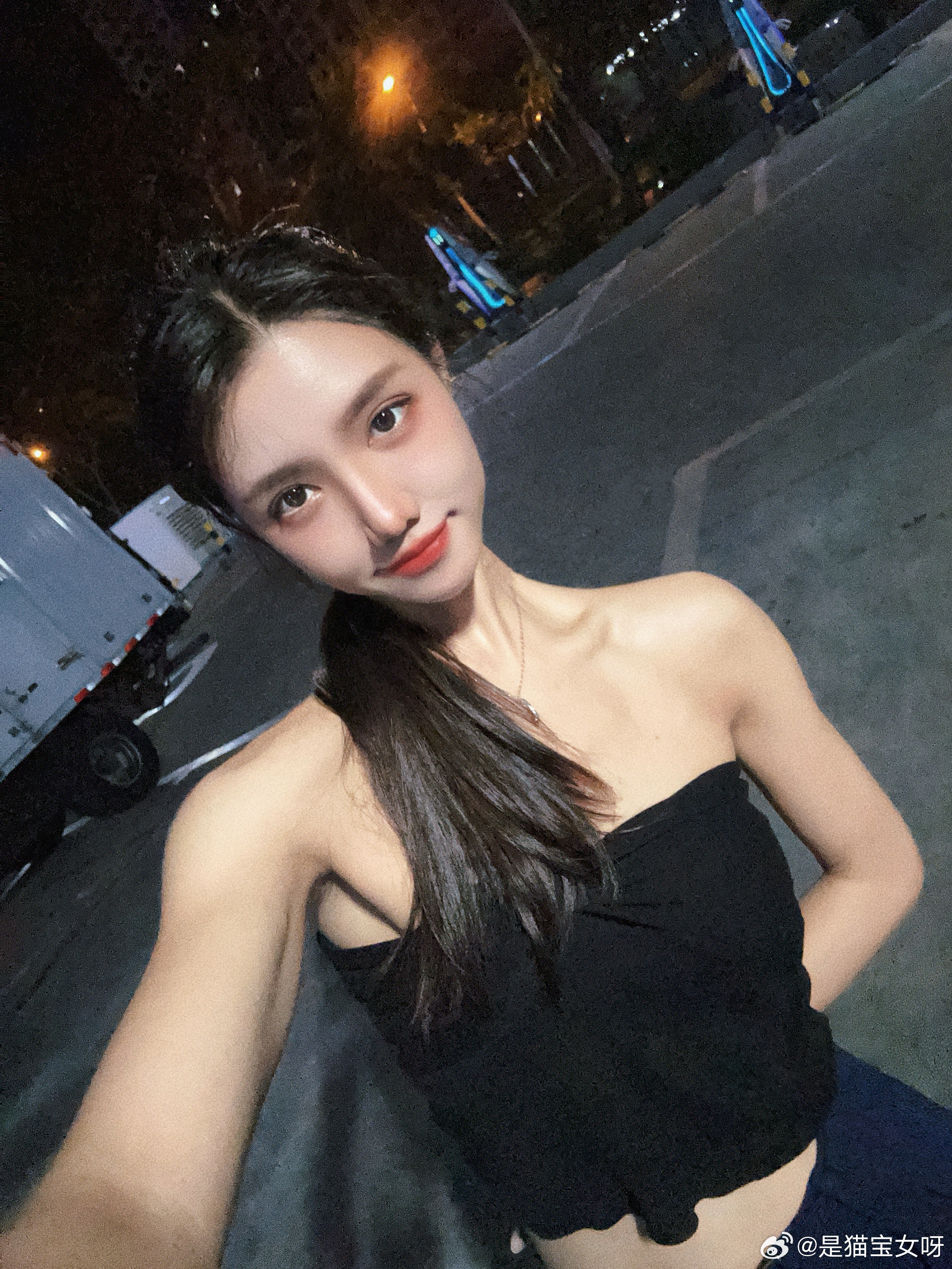 希望大家做垃圾分类，哪怕只分类瓶子，没有很麻烦 三亚