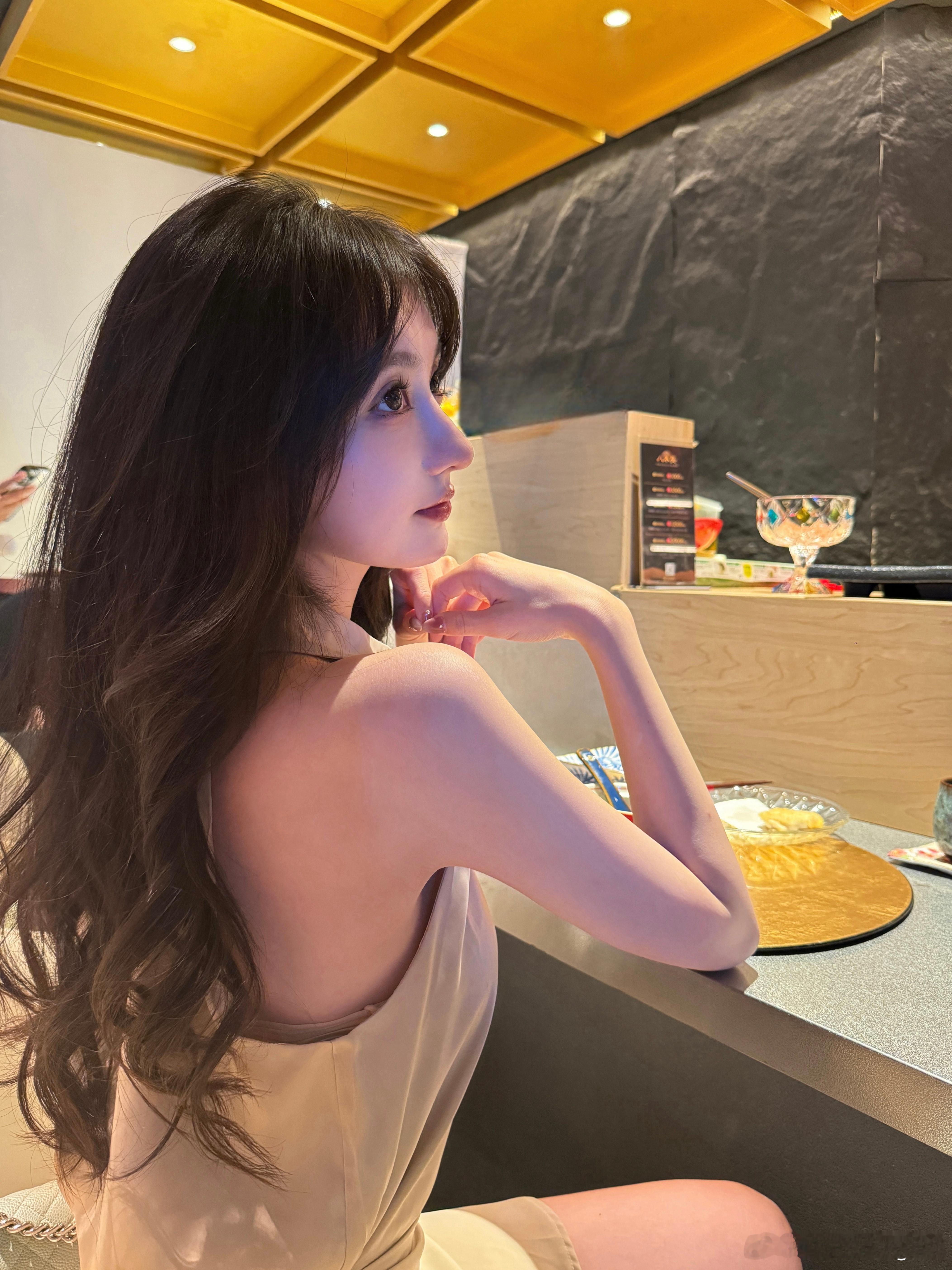 520 with my girls💕热爱凑热闹的三个人…强行过节 临时约的餐厅