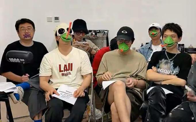 喜夜2喜团名在线征集喜人奇妙夜吕严吐槽正添劲，逐梦亚军、某某某、四士同堂向大家发