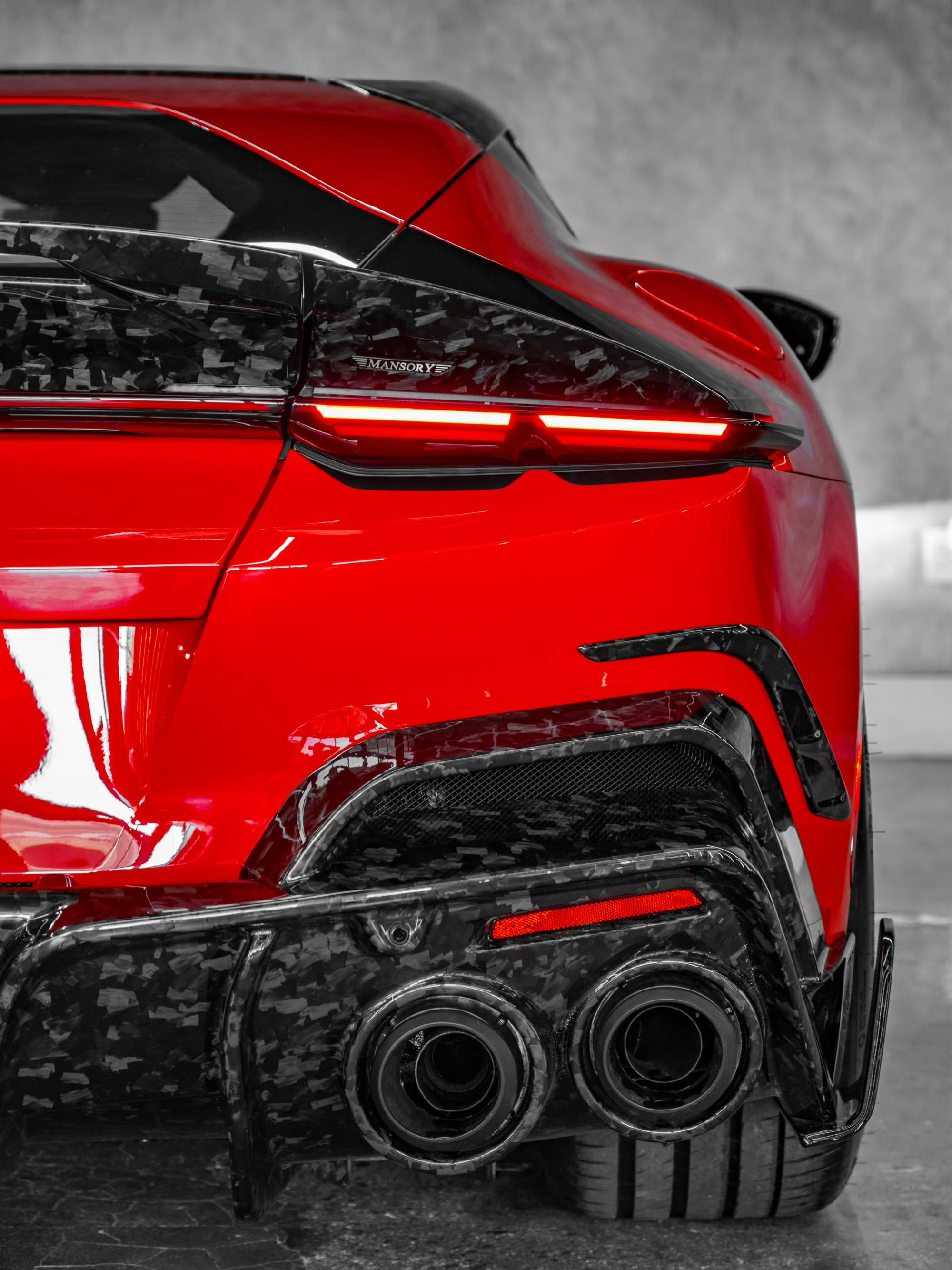 Mansory Ferrari 12 Cilindri ｜法拉利 