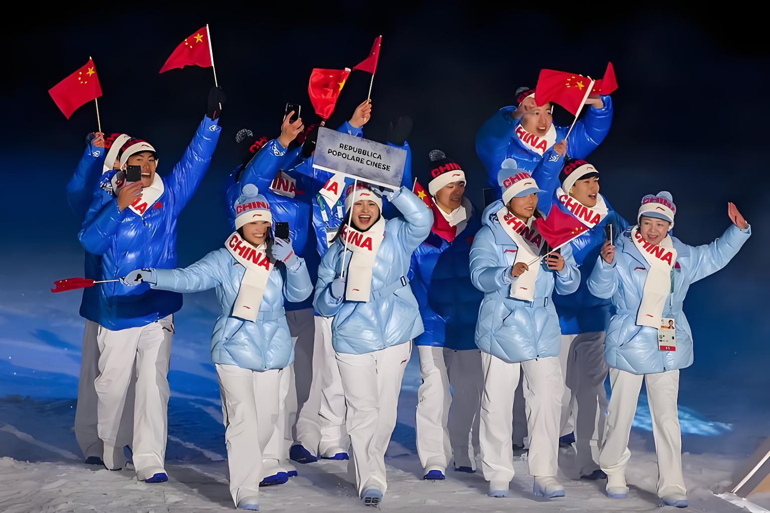 四年一届的冬奥会又来了！北京冬奥会的画面还历历在目。米兰冬奥会开幕式，我整个人都