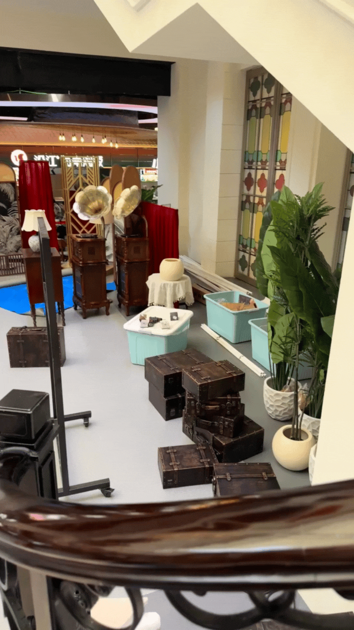 奔跑吧今日份录制行程🈶！10点开始开场，一直转场到晚上9点半，有去老爸茶和老码