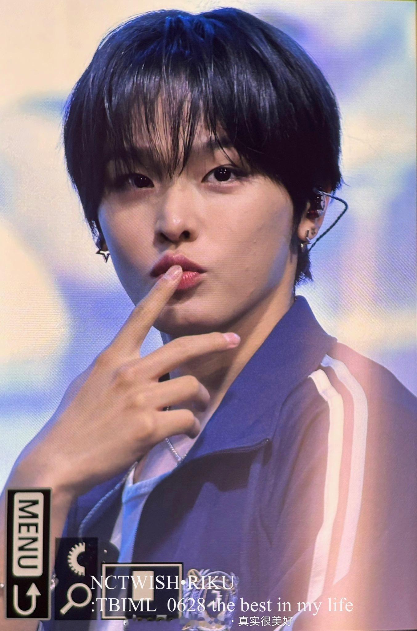 NCT WISH吴是温（SION ）、前田陆（RIKU）、得能勇志（YUSHI）