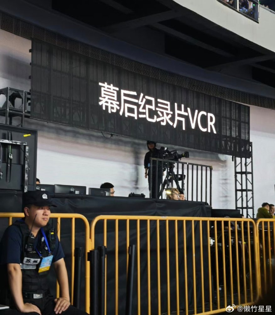 我想看 拍立得我也想要，我什么都想要