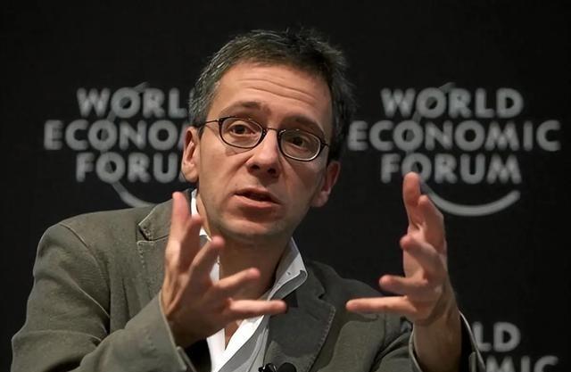 现在美国专家们的意见出奇一致了，认为一旦中国大陆统一台湾省，美国或许只剩一条路可