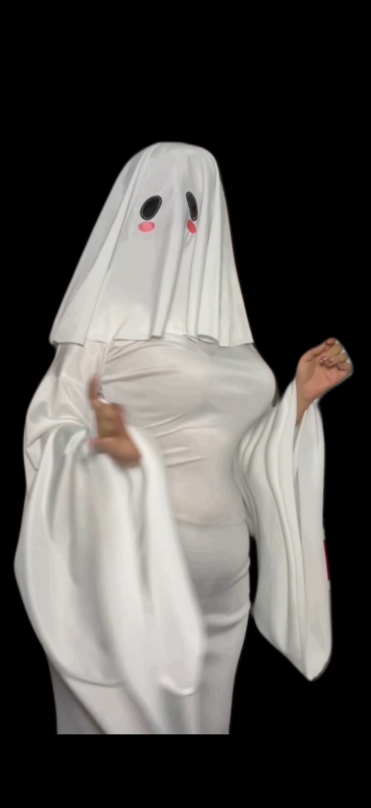 醒了。今天睡的挺好没做噩梦了。昨天晚上收到个返图发给大家看看。 