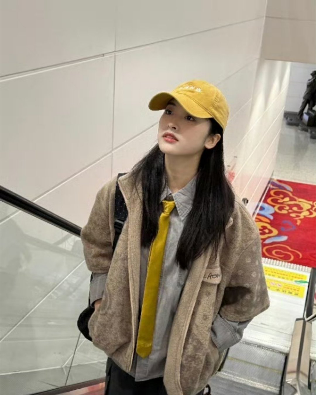 沈月真的是小个子穿搭模板 沈月真的是小个子穿搭模板！不挑身高、不挑身材，日常又显