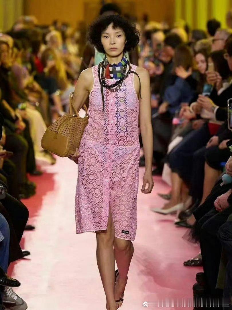 不敢相信！这居然是同一件衣服？！ ​​​