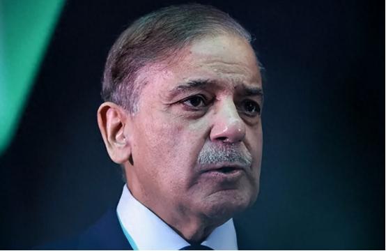 说出来你们可能都不信，美国和伊朗这俩冤家，天天斗来斗去，现在居然愿意坐下来好好谈