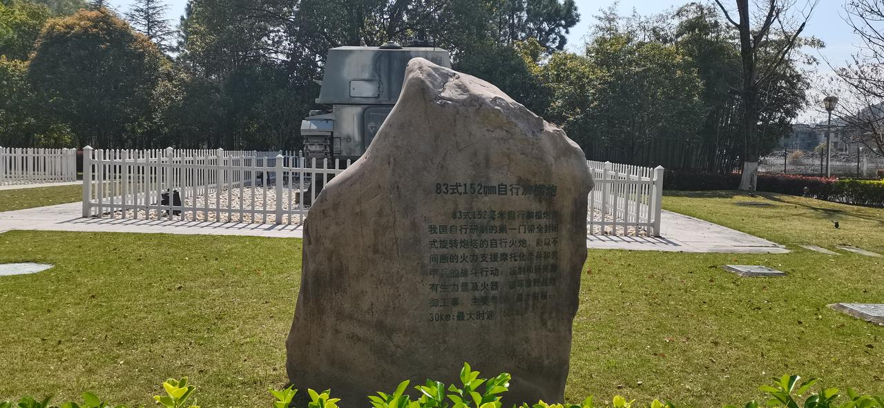 今年网络上很多人在说，我们为什么要去祭祖？

这个问题，很多答案，但是最核心的也