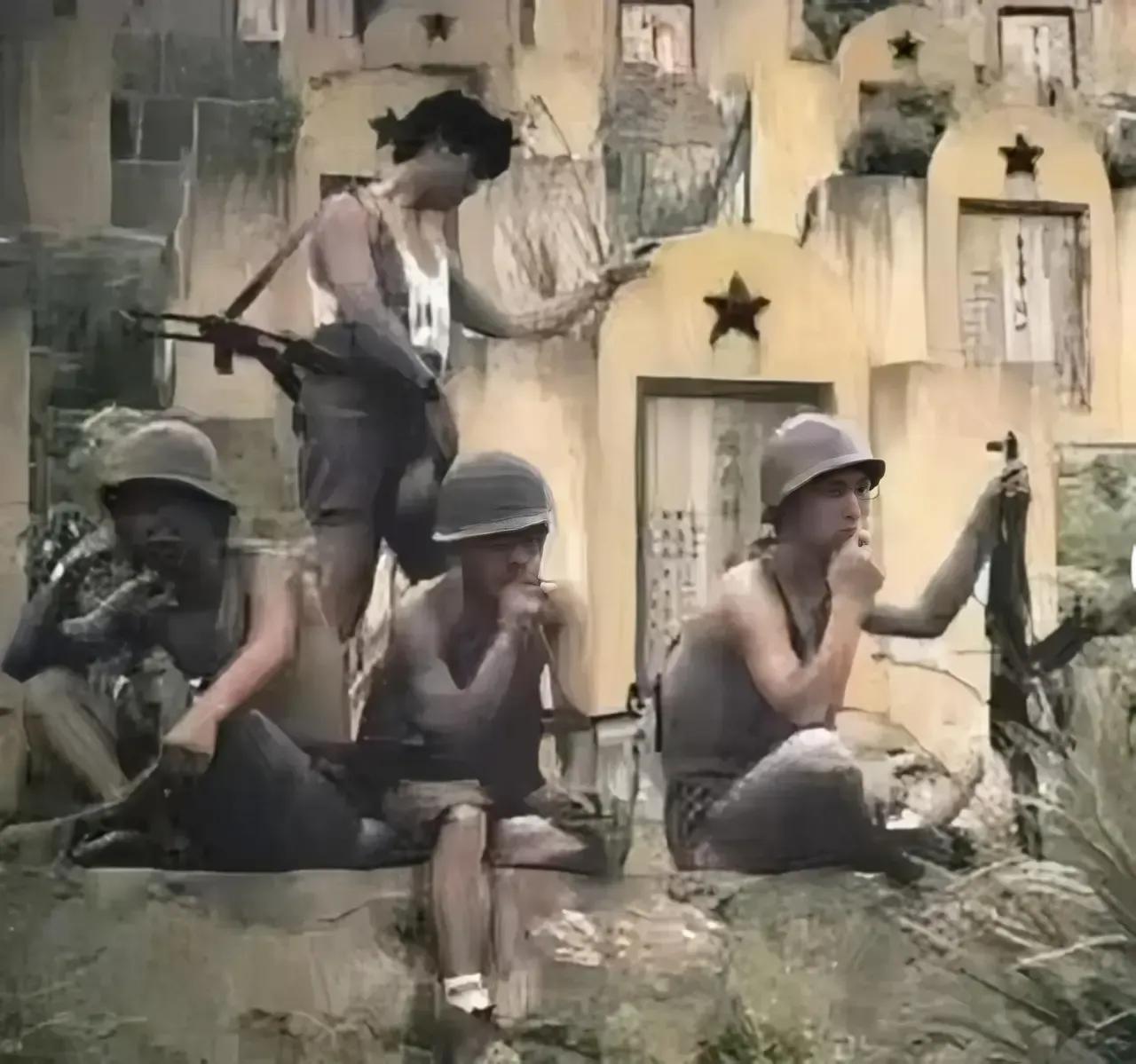 1979年，残酷的对越战争结束了，四位勇敢的战士，刚刚从老山前线归来，他们没有选