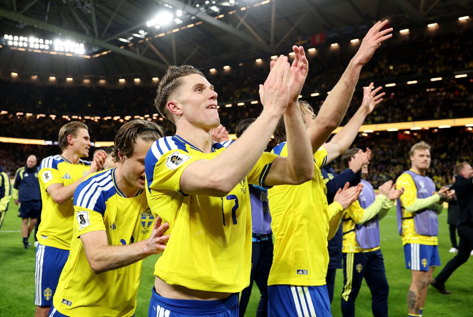 约克雷斯谈晋级世界杯：“这很难用语言来形容，这是我们所有人都梦寐以求的，而且能在