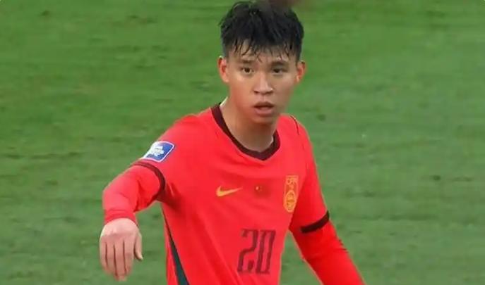 半支国家队打上门！U23国足首战朝鲜，这一仗躲不掉了😭
半年前那场球，不少球迷