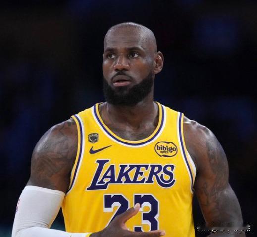 大比分3-1领先仍不敢松懈！詹姆斯直言：不到结束绝无安心可言
 
北京时间4月2