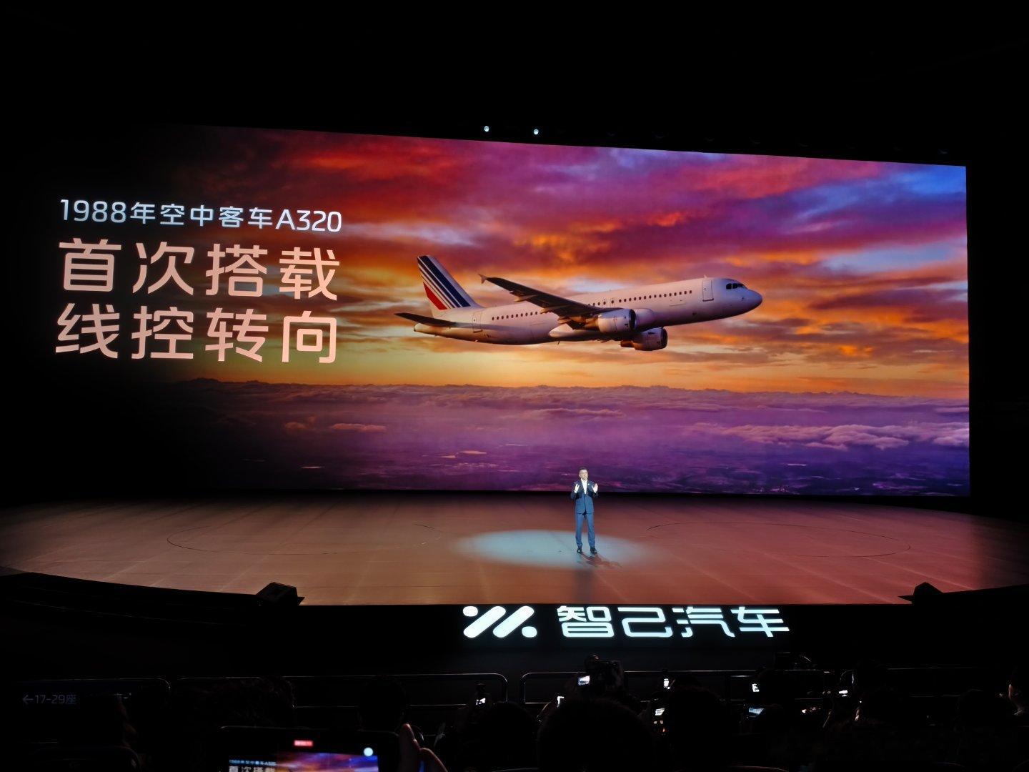 智己这套底盘用料没问你信不信 就问你服不服用料真的拉满到天花板了同级别放心比 反