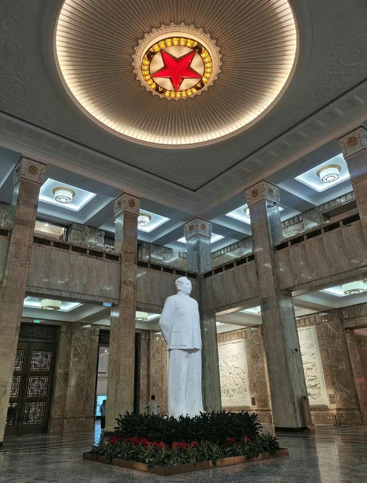 早安中国🇨🇳 