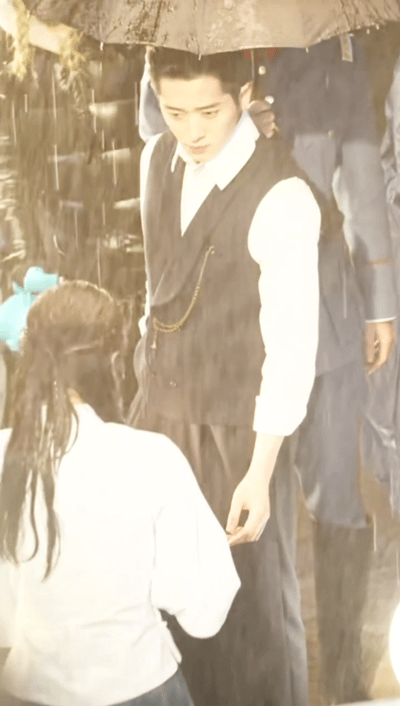 玉簟秋试衣间镜头这个作品要不要这么会拍，导演你是懂我的，尤其是当我看到这个试衣间
