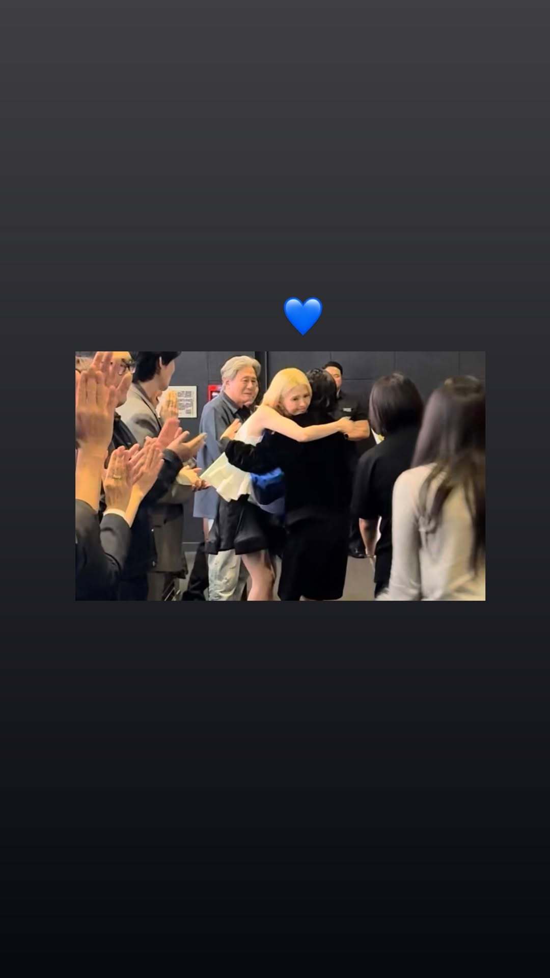 韩素希[超话]  💙韩素希电影实习生 260904 jin_a_nana（林珍