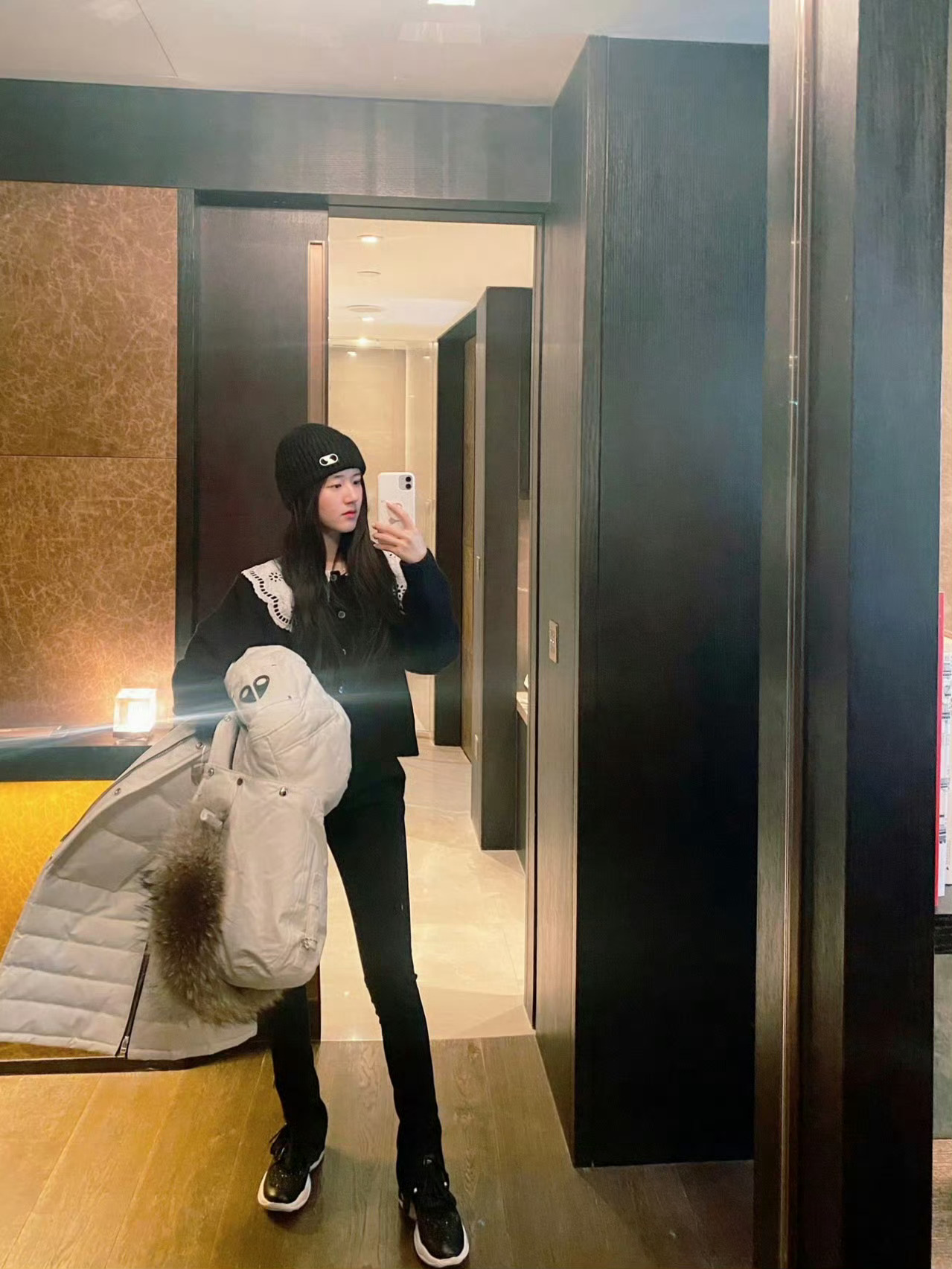 赵露思 肉丝 Rosy zls老露 生图 粉丝 头像 壁纸 新剧私服 动图 身高