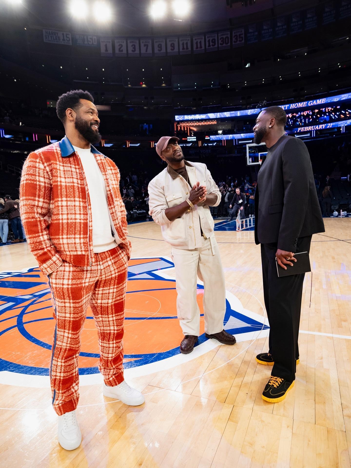 韦德出席奥斯卡活动，上脚的生活鞋韦德County，已经有很多配色曝光了。都是按照