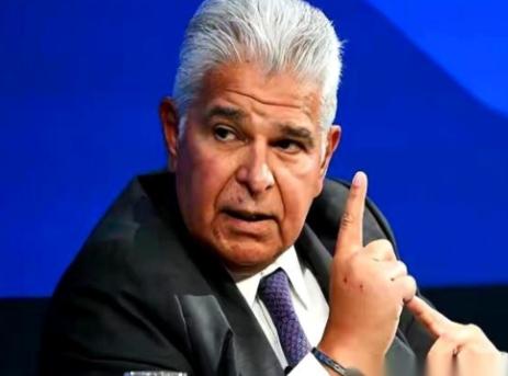 立陶宛一句话，让巴拿马感觉天都快塌了

他们说：“我们犯了个巨大的错误，就像自己