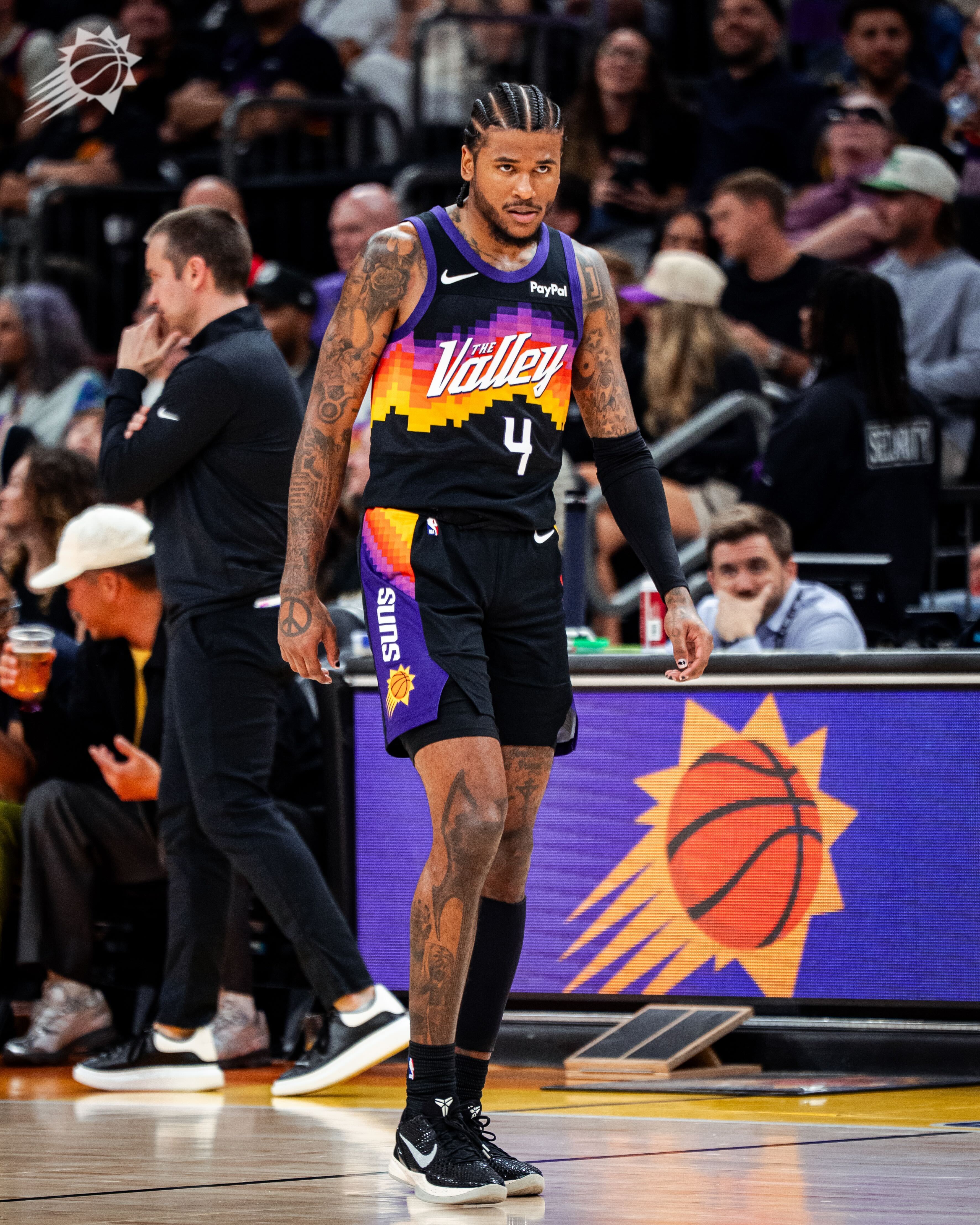 JG半场贡献20分（11投7中，三分7投4中）菲尼克斯太阳 ｜旭日东升 ｜黄蜂v