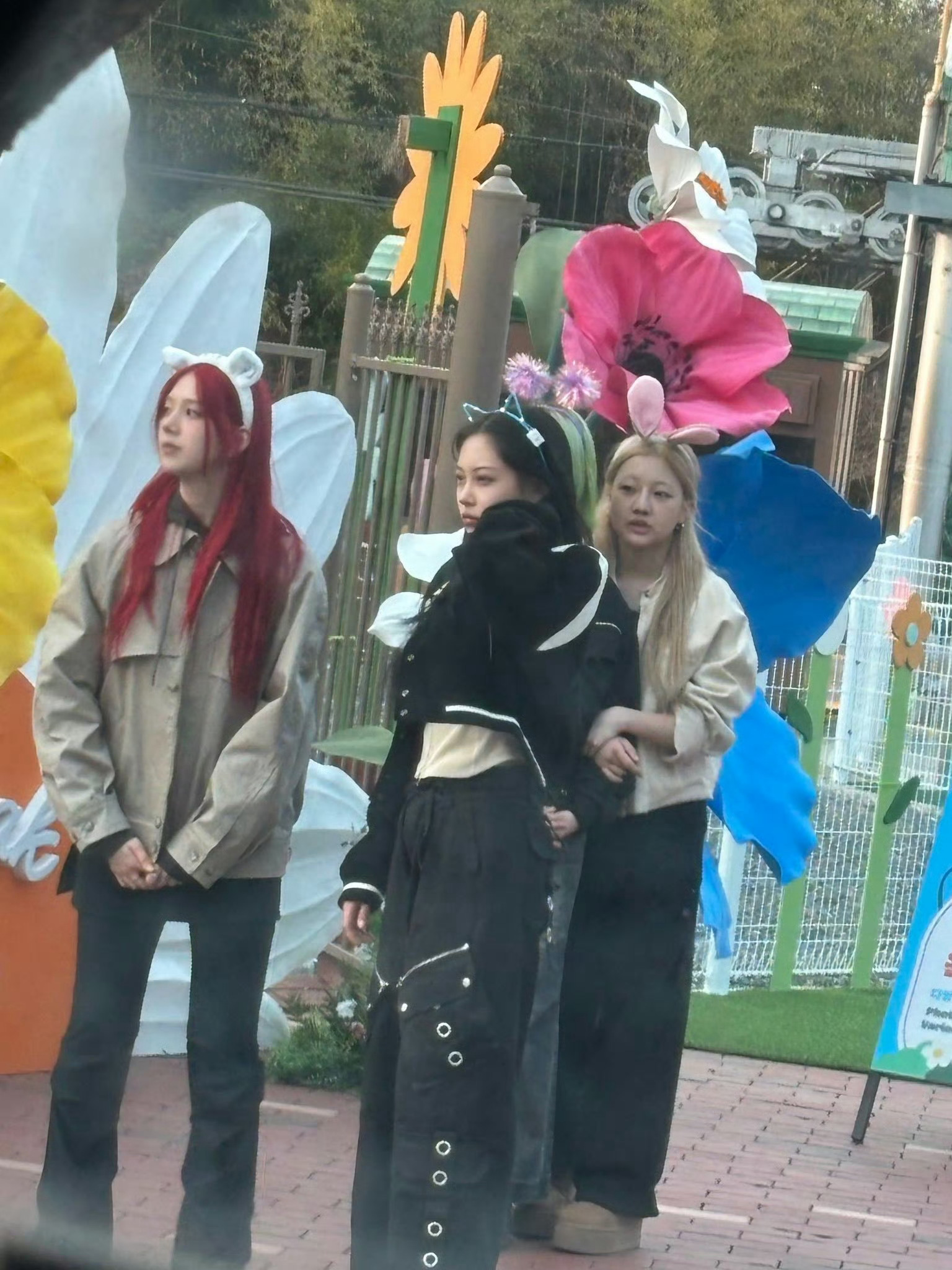 有网友偶遇STAYC的师妹团UNCHILD 