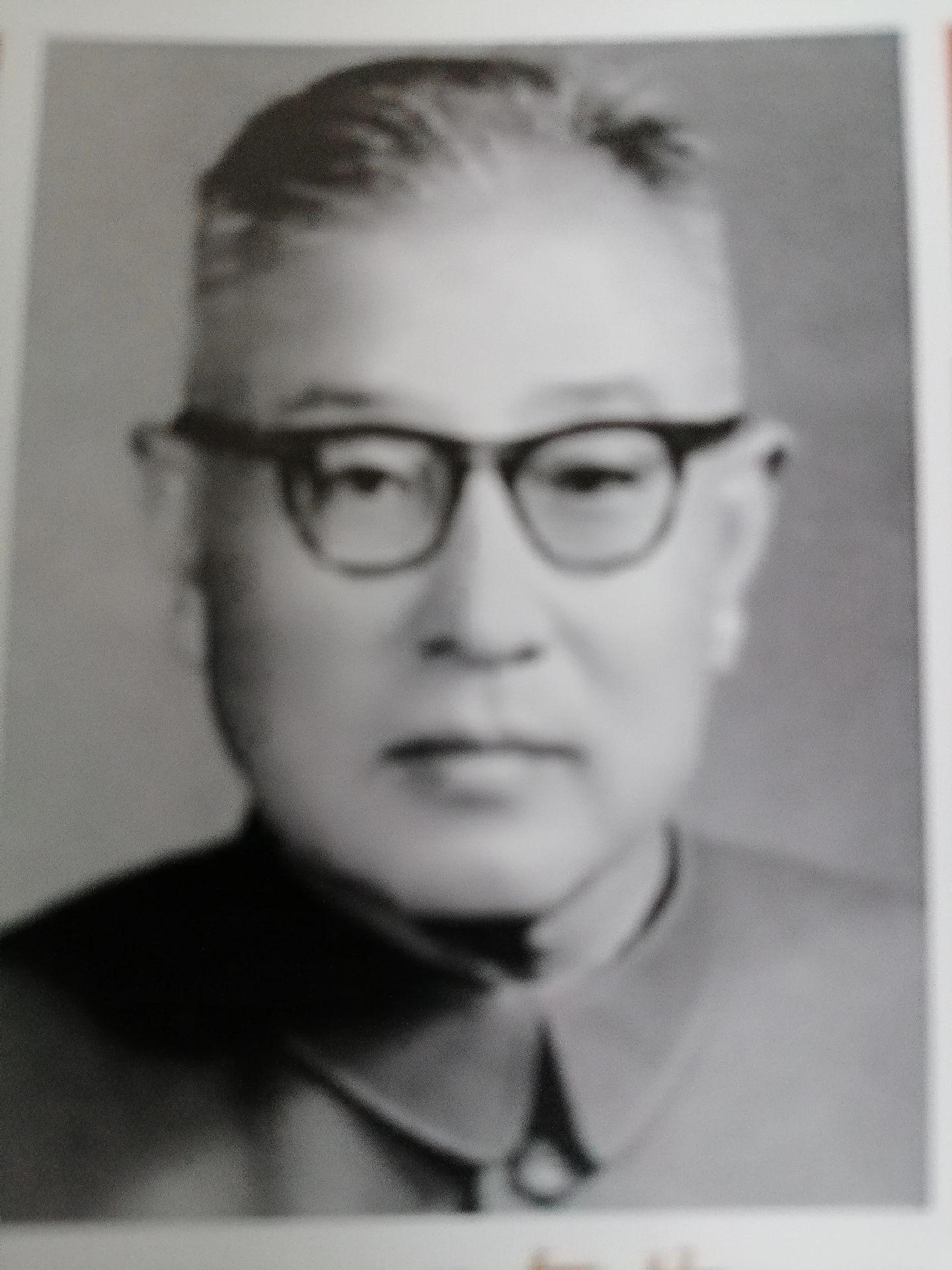 《周总理的特使：王国权》      康午生，字厚庵，巩义康店康氏长门十...