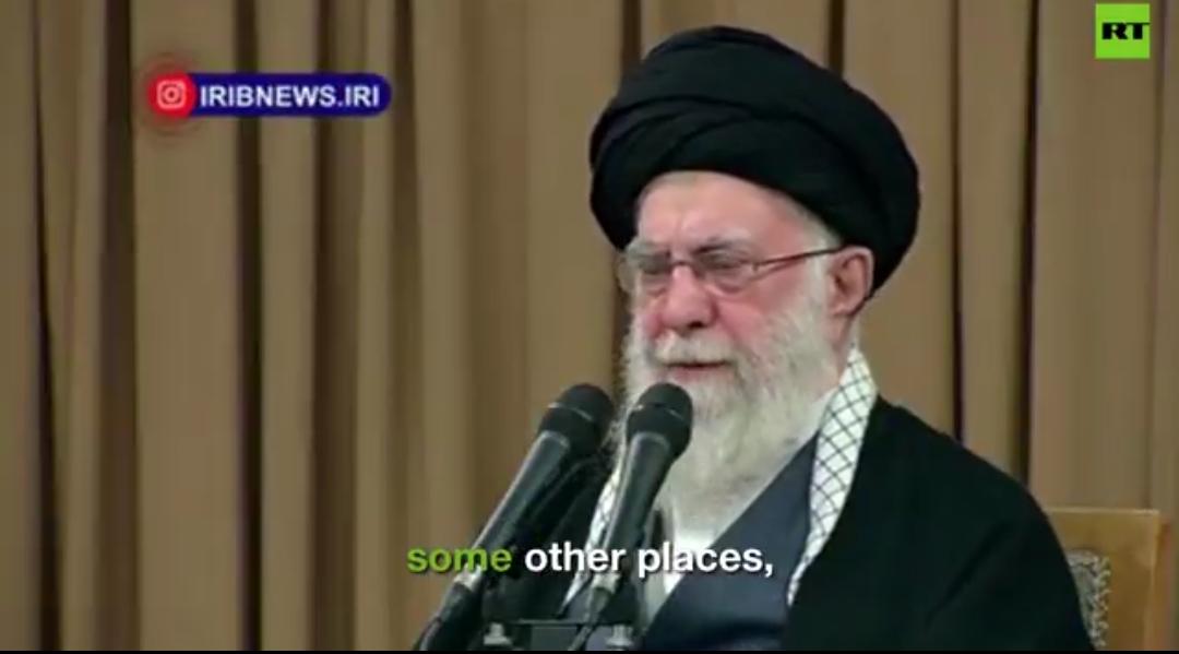 突发新闻——昨夜，一群破坏者为取悦美国总统蓄意损毁建筑”——哈梅内伊就骚乱发表讲