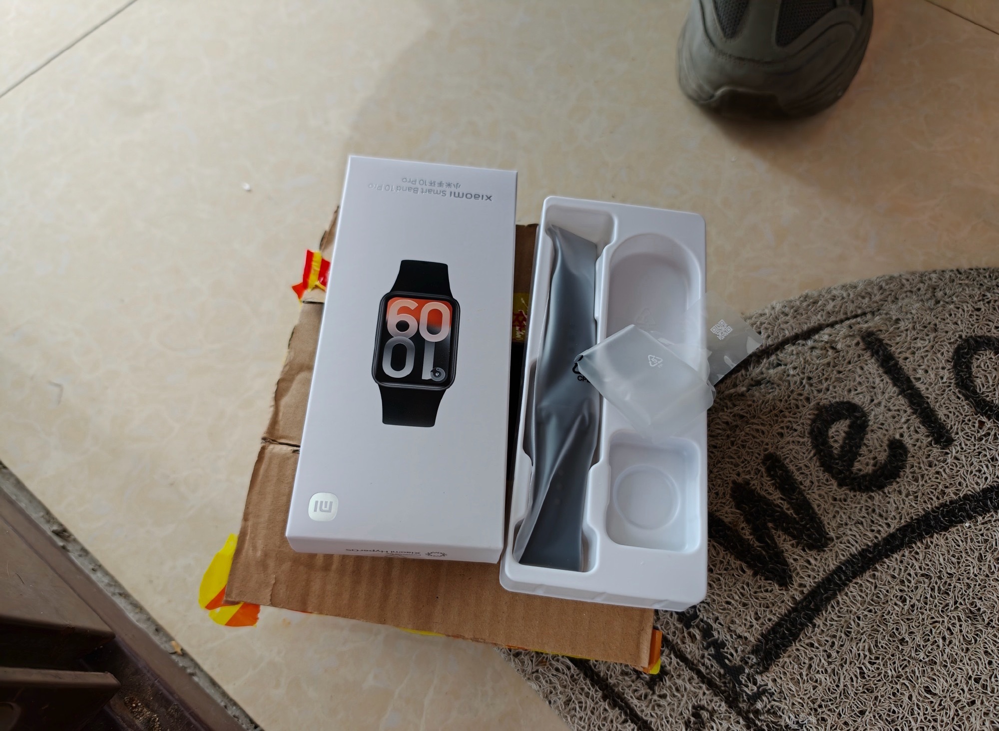 真香！国补买的小米手环 10Pro 到了