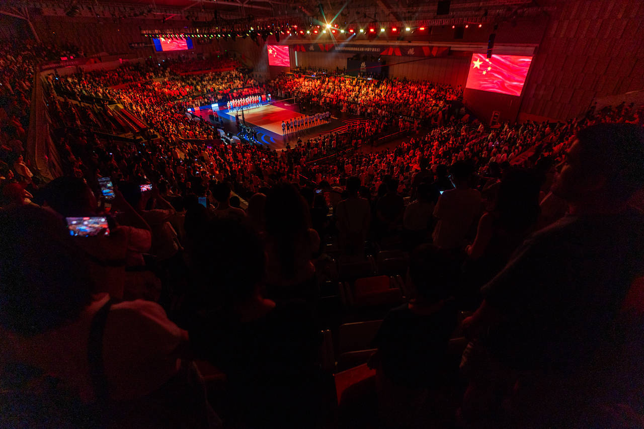 李磊真的不下球啊别传给他了！中国男排vs日本男排2026世界男排联赛