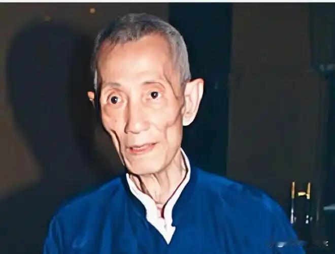 那为啥李嘉诚、杨受成千亿身家反倒比咱们打工人更信风水？
 
你一直觉得有钱人信风