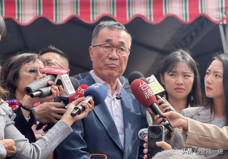 萧旭岑反击“马英九忘了很多事” 李四川不评论

马英九昨称萧旭岑涉财务问题，将送