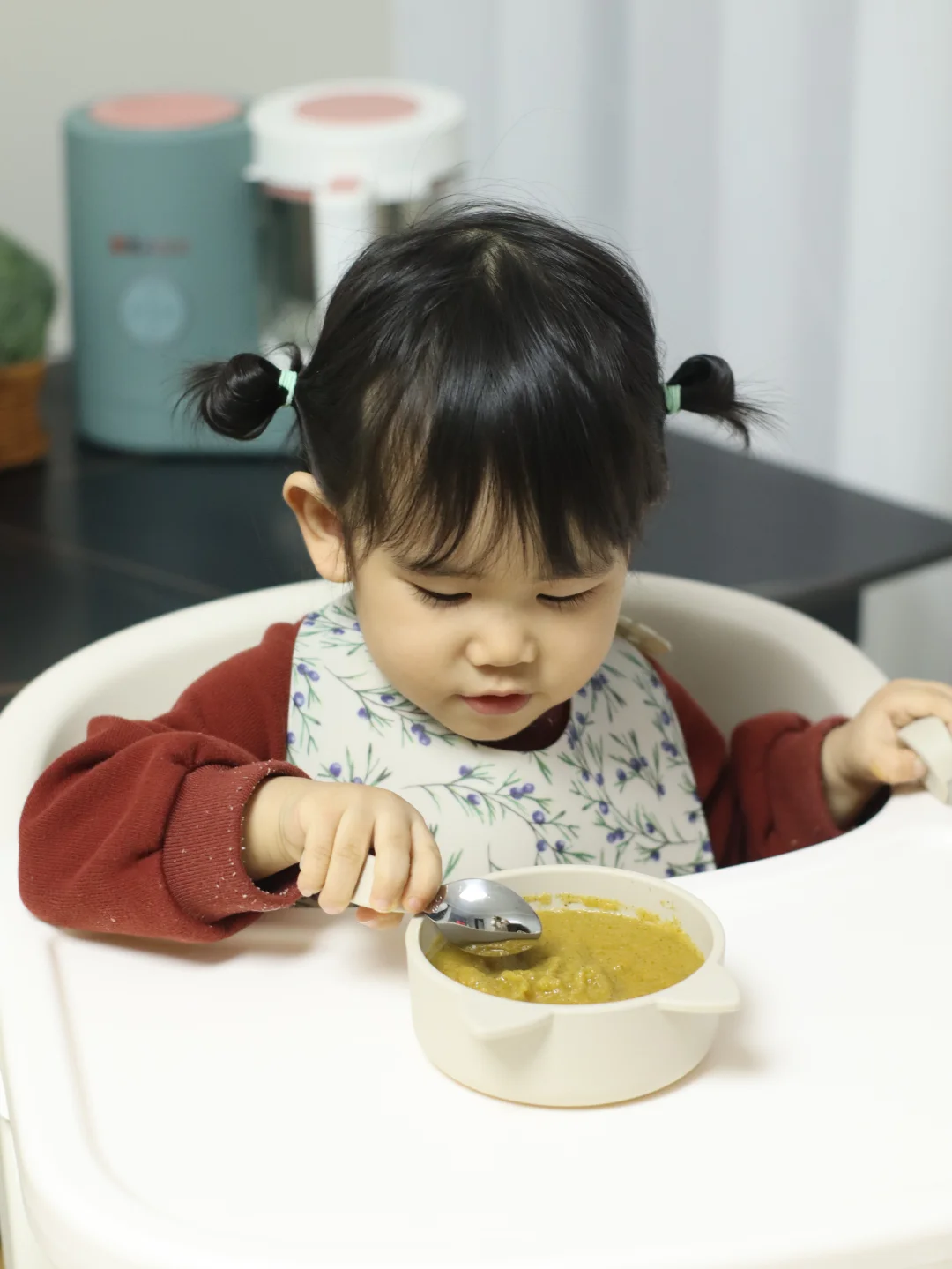 让宝宝爱吃饭 自主进食 宝宝健康成长从饮食开始 培养自主吃饭