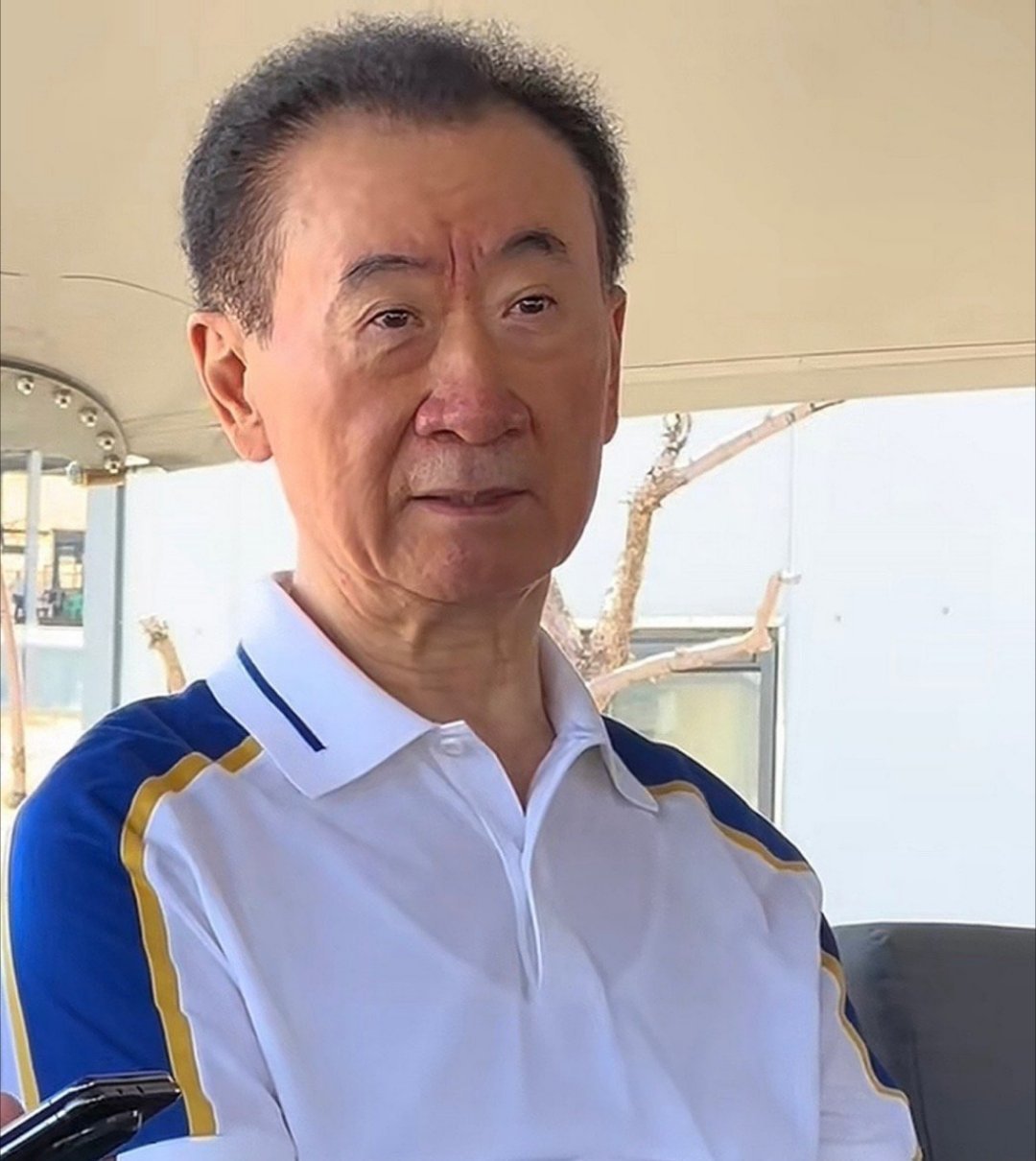 最近的王健林和王思聪 ​​​