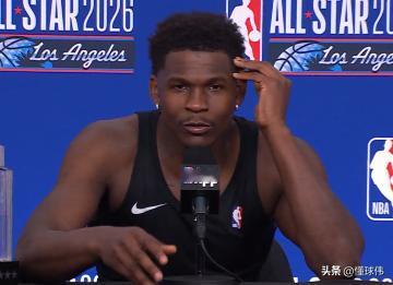 伟大！爱德华兹谈詹库杜：

“我对勒布朗，库里和KD都是极为的尊重。”

“他们