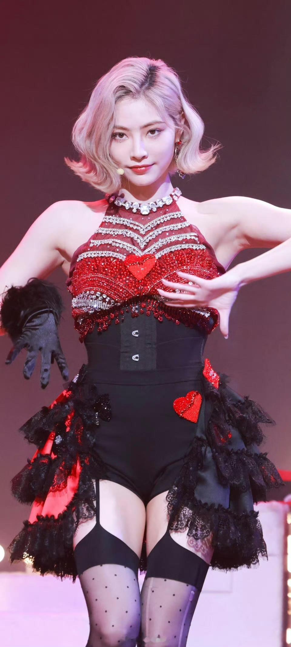 许佳琪的腿太有质感了