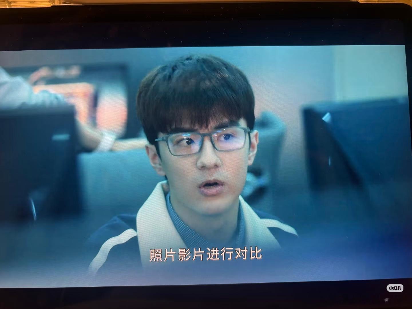 来看看萌萌哒Buck再看看拽拽的Ocean不放饭，要发疯了