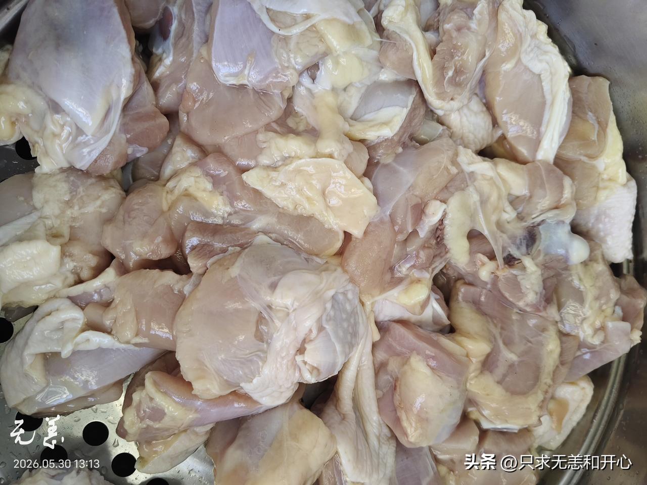 光顾了着急去婆婆那边，忘了拍照。
今天去分药，本来打算买只小公鸡炖一下带过去。