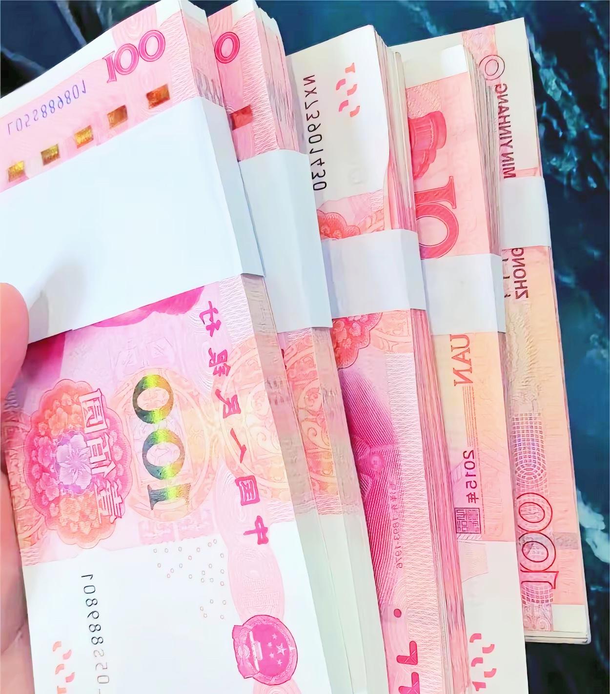 对不起超前消费，我要对你脱粉了，因为我发现像《没钱怎么当明星》里的王曜那样攥紧现