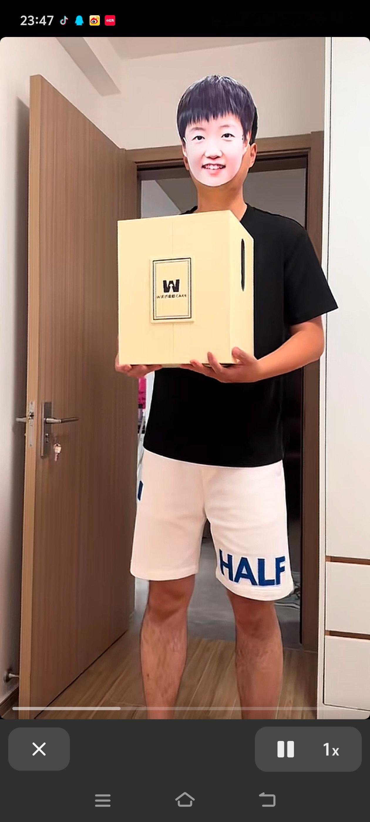 哈哈哈哈哈哈哈莎丝姐过生日，男朋友这样做👉🏻 
