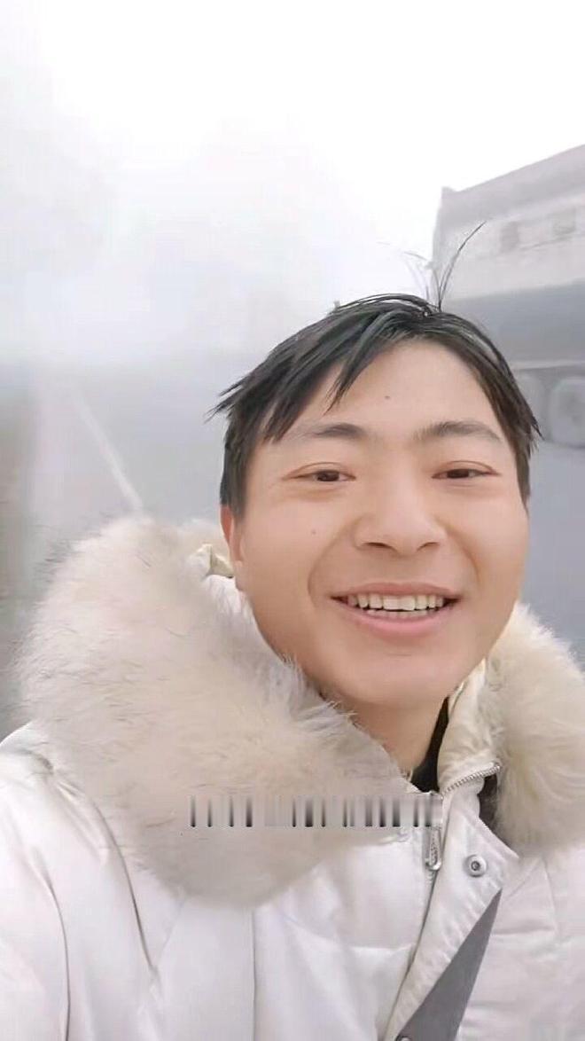 2026年1月，一场跨越1400多公里的徒步之旅在湖北当阳迎来最暖插曲——26岁