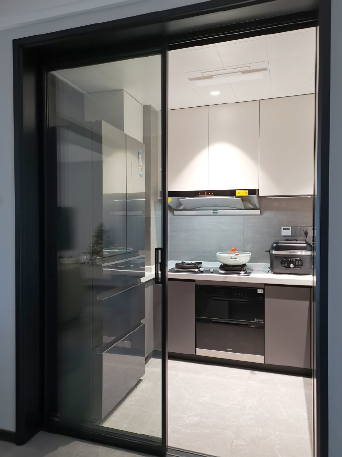 温馨舒适耐看，现代简约风 