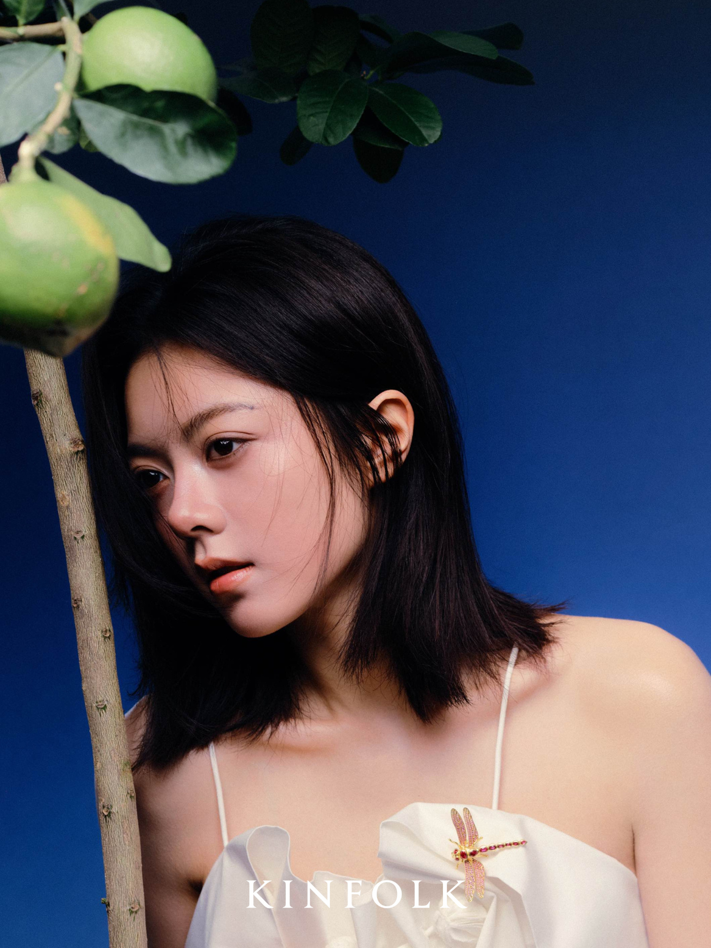 赵今麦KINFOLK杂志灵动带点性感的少女 